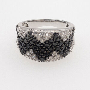 14K White Gold Black Pavé Statement Band Ring – Size 6